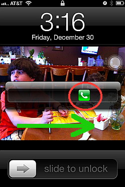 iOS 5 notification displayed on home screen