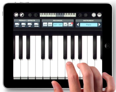 Play music with full size keyboard on iPad vs iPhone